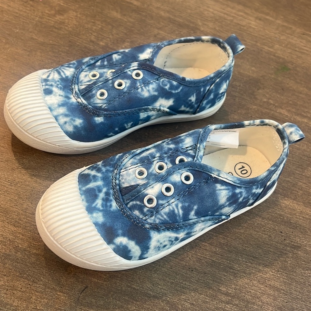 Cat & Jack Canvas Slip On Sneakers BNWOT C10